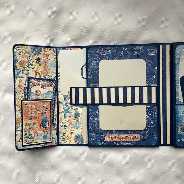 Easy-Peasy Size 8 Folio - Image 2